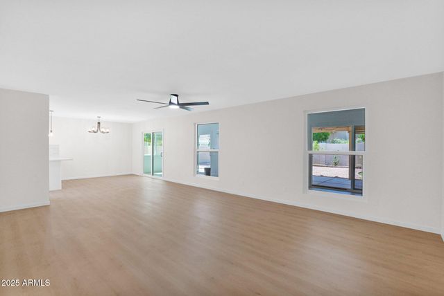 25644 S HOWARD Drive, Sun Lakes, AZ 85248