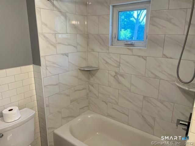 34 Church Street 34, New Canaan, CT 06840