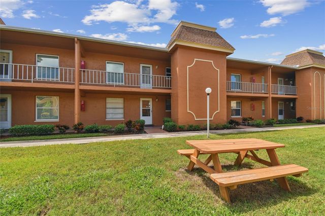 12760 INDIAN ROCKS ROAD 910, Largo, FL 33774