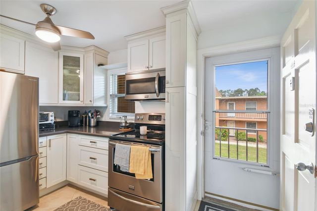 12760 INDIAN ROCKS ROAD 910, Largo, FL 33774