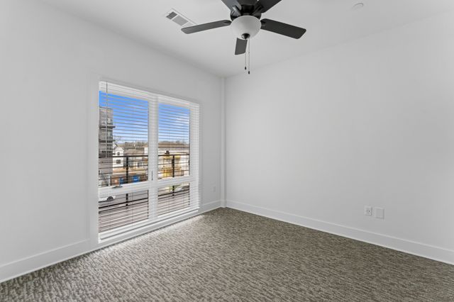 2704 Clifton Ave Apt 201, Nashville, TN 37209