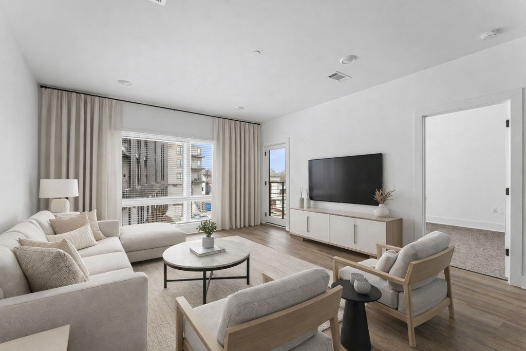 2704 Clifton Ave Apt 201, Nashville, TN 37209