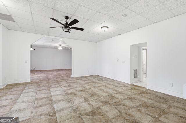 5742 Ashleigh Walk Drive, Suwanee, GA 30024