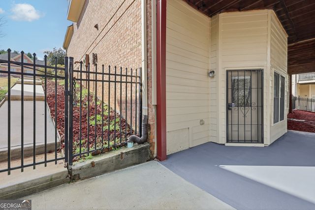 5742 Ashleigh Walk Drive, Suwanee, GA 30024