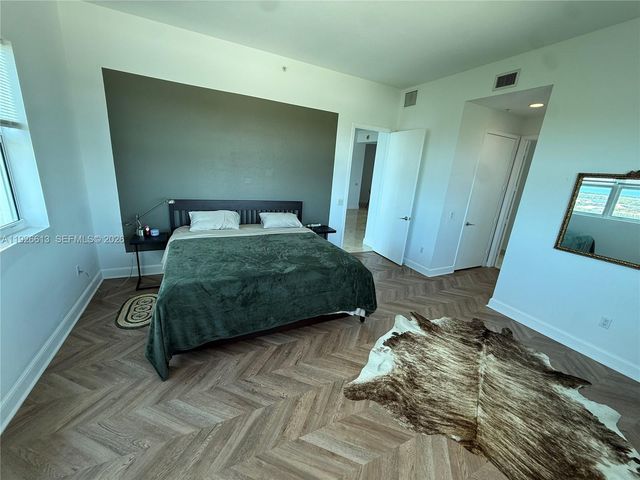 15051 Royal Oaks Lane 2601, North Miami, FL 33181