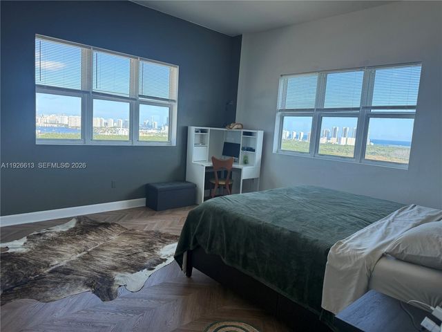 15051 Royal Oaks Lane 2601, North Miami, FL 33181