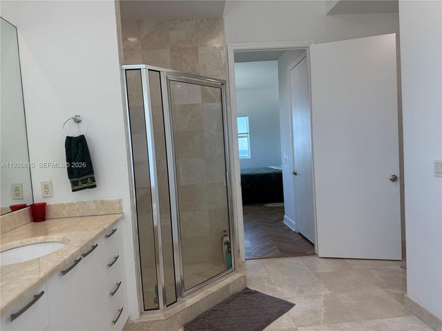 15051 Royal Oaks Lane 2601, North Miami, FL 33181