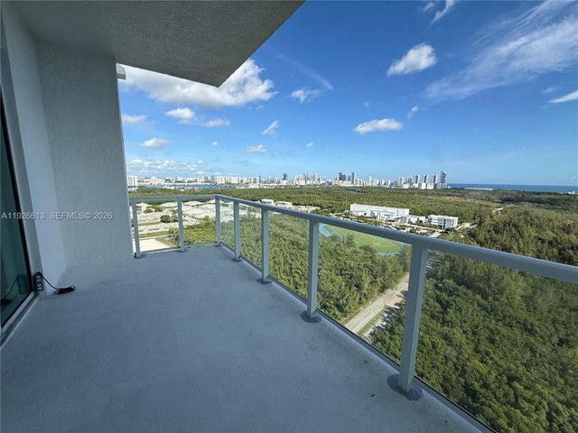 15051 Royal Oaks Lane 2601, North Miami, FL 33181