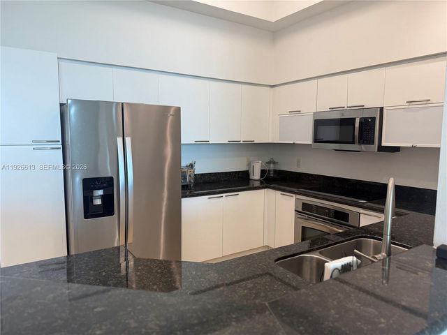 15051 Royal Oaks Lane 2601, North Miami, FL 33181