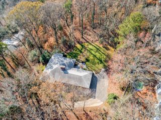 5274 Powers Ferry NW Road, Sandy Springs, GA 30327