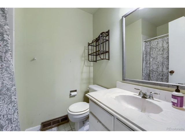 7187 S Webster St, Littleton, CO 80128