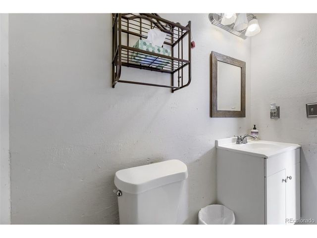 7187 S Webster St, Littleton, CO 80128