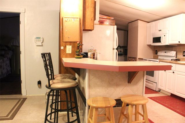 107 Shoreline Drive, Mabank, TX 75156