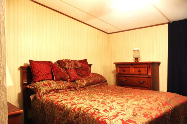 107 Shoreline Drive, Mabank, TX 75156