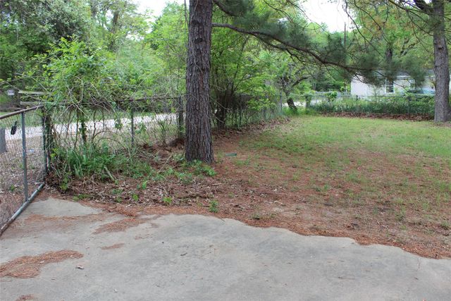 107 Shoreline Drive, Mabank, TX 75156