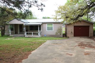 107 Shoreline Drive, Mabank, TX 75156