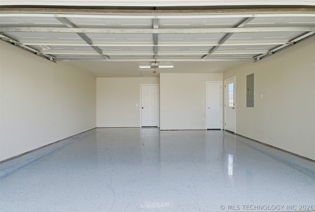 1005 W 23rd Street, Claremore, OK 74017