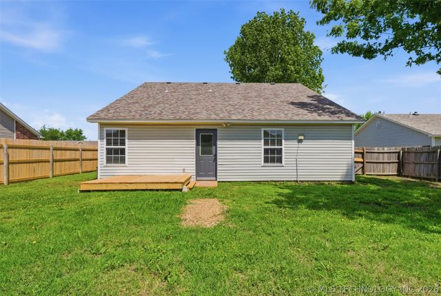 1005 W 23rd Street, Claremore, OK 74017