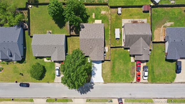 1005 W 23rd Street, Claremore, OK 74017
