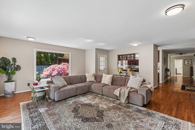 204 GARNET LN, Bala Cynwyd, PA 19004