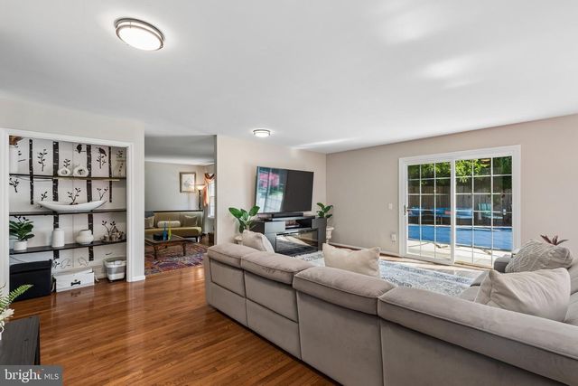 204 GARNET LN, Bala Cynwyd, PA 19004