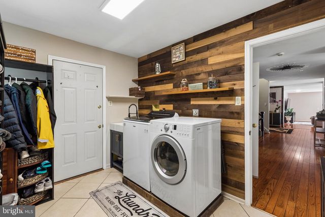 204 GARNET LN, Bala Cynwyd, PA 19004