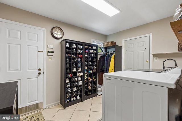204 GARNET LN, Bala Cynwyd, PA 19004