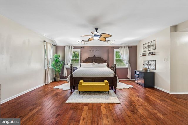 204 GARNET LN, Bala Cynwyd, PA 19004