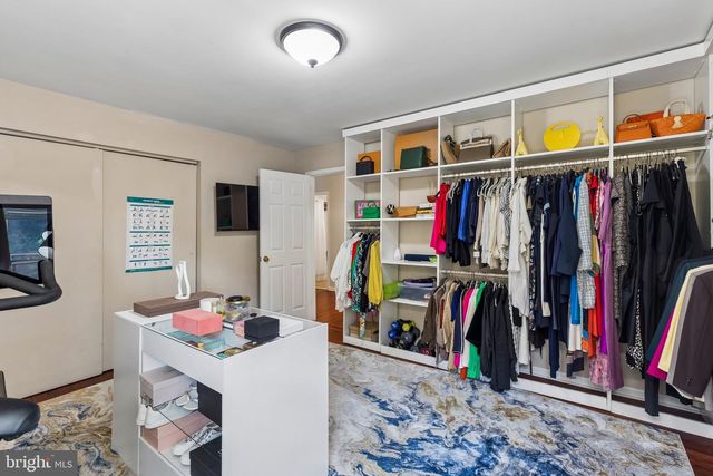 204 GARNET LN, Bala Cynwyd, PA 19004