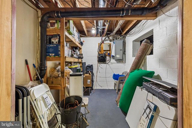 204 GARNET LN, Bala Cynwyd, PA 19004