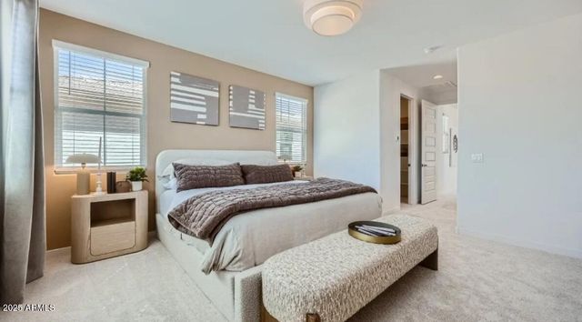 10136 E ULYSSES Avenue, Mesa, AZ 85212