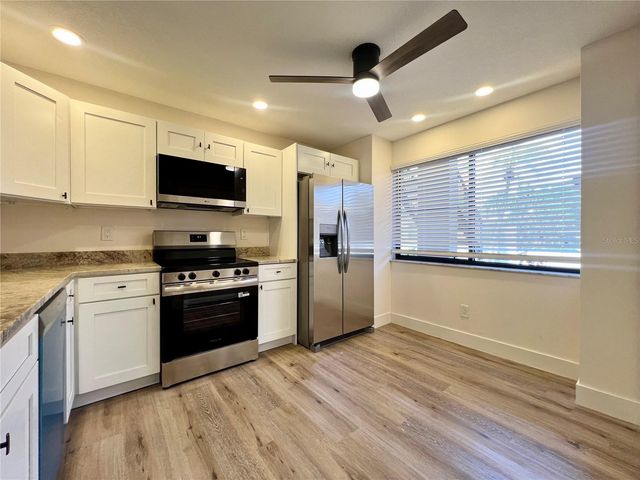3014 RED OAK COURT 102, Palm Harbor, FL 34684