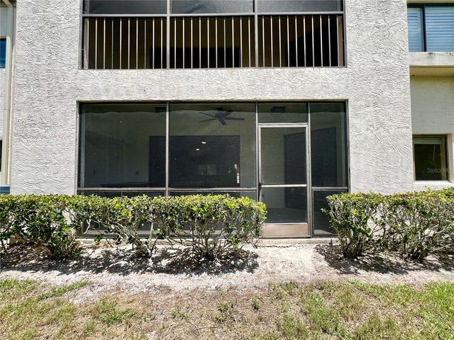 3014 RED OAK COURT 102, Palm Harbor, FL 34684