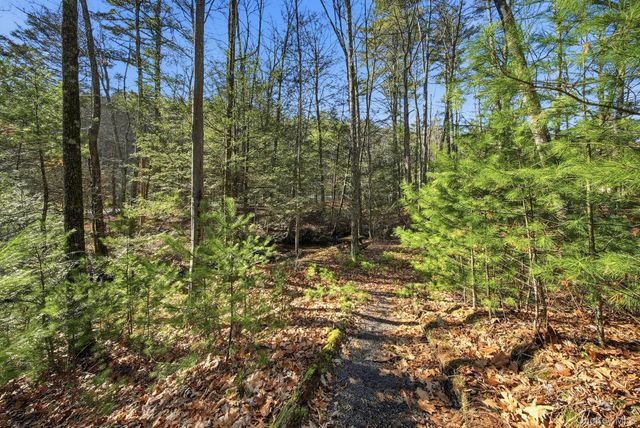 136 Yulan Barryville Road, Barryville, NY 12719