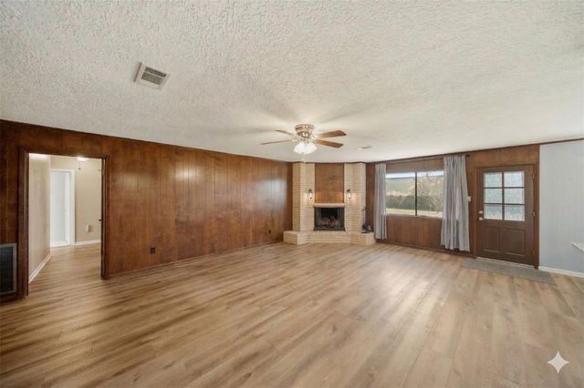 515 Northwood Drive, Conroe, TX 77303