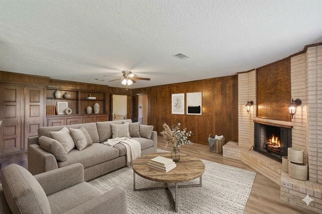 515 Northwood Drive, Conroe, TX 77303