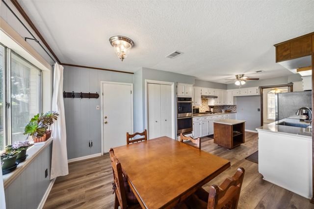 515 Northwood Drive, Conroe, TX 77303