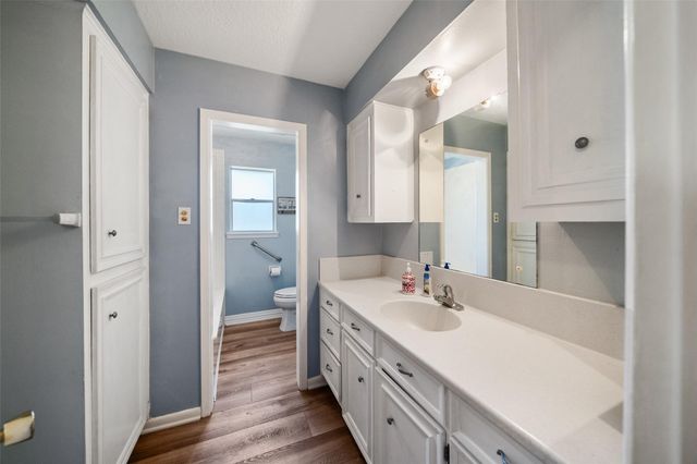 515 Northwood Drive, Conroe, TX 77303