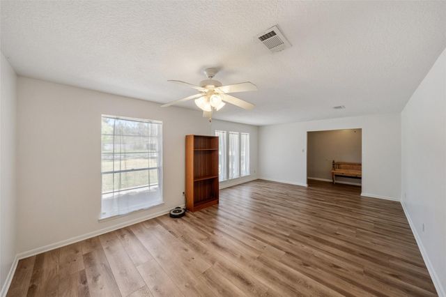 515 Northwood Drive, Conroe, TX 77303