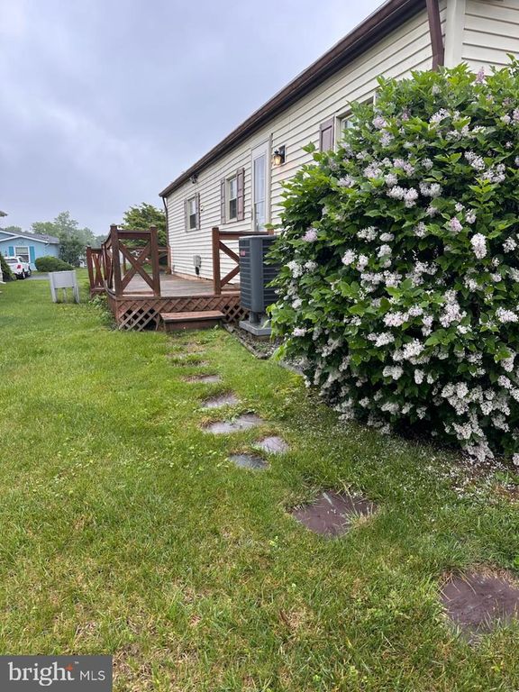 775 FERNWOOD CV, North Wales, PA 19454