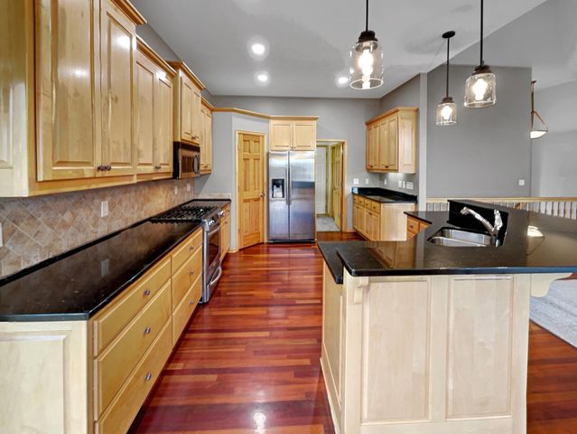 13113 Quail Creek Drive NE, Blaine, MN 55449