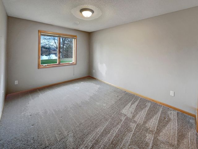 13113 Quail Creek Drive NE, Blaine, MN 55449