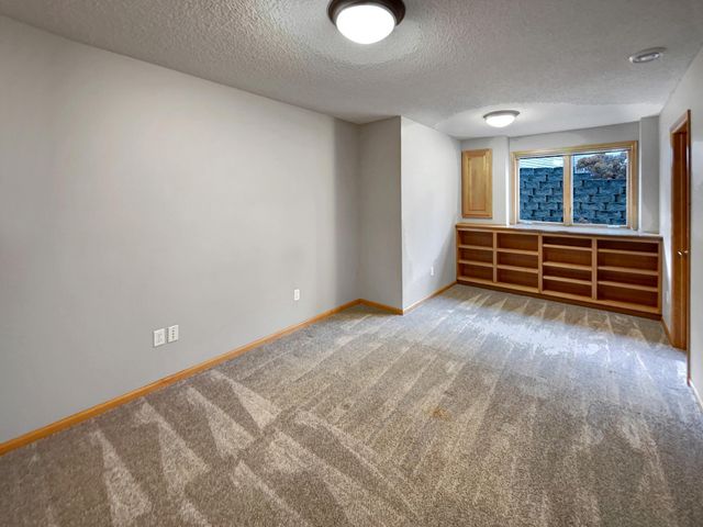 13113 Quail Creek Drive NE, Blaine, MN 55449