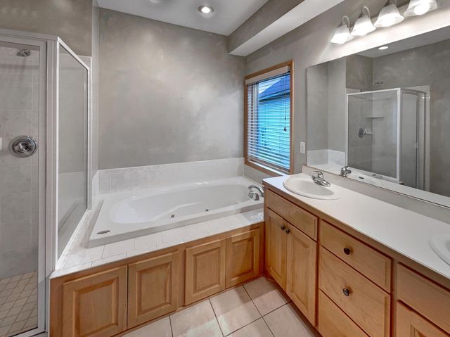 13113 Quail Creek Drive NE, Blaine, MN 55449