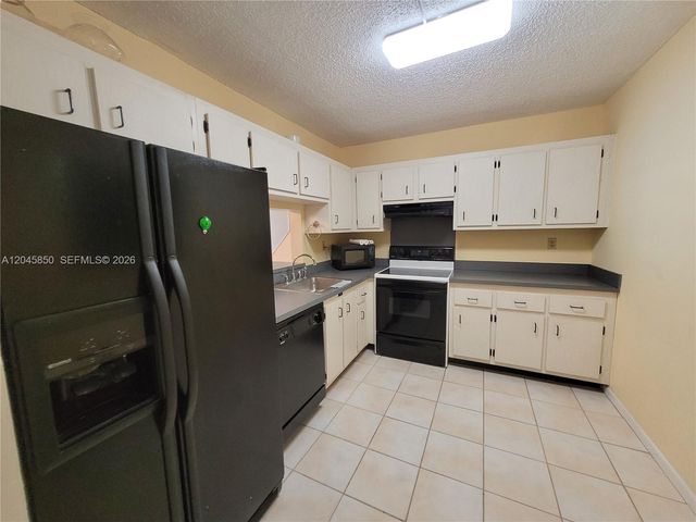 1800 N Lauderdale Avenue 1210, North Lauderdale, FL 33068
