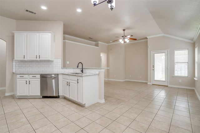 601 McNeill Lane, Saginaw, TX 76179