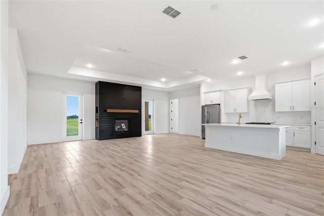 8730 NW 17TH CIRCLE, Ocala, FL 34475