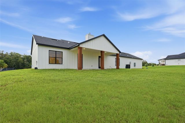 8730 NW 17TH CIRCLE, Ocala, FL 34475