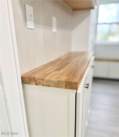 2010 18th Street NE, Canton, OH 44705