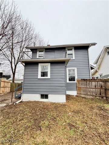 2010 18th Street NE, Canton, OH 44705